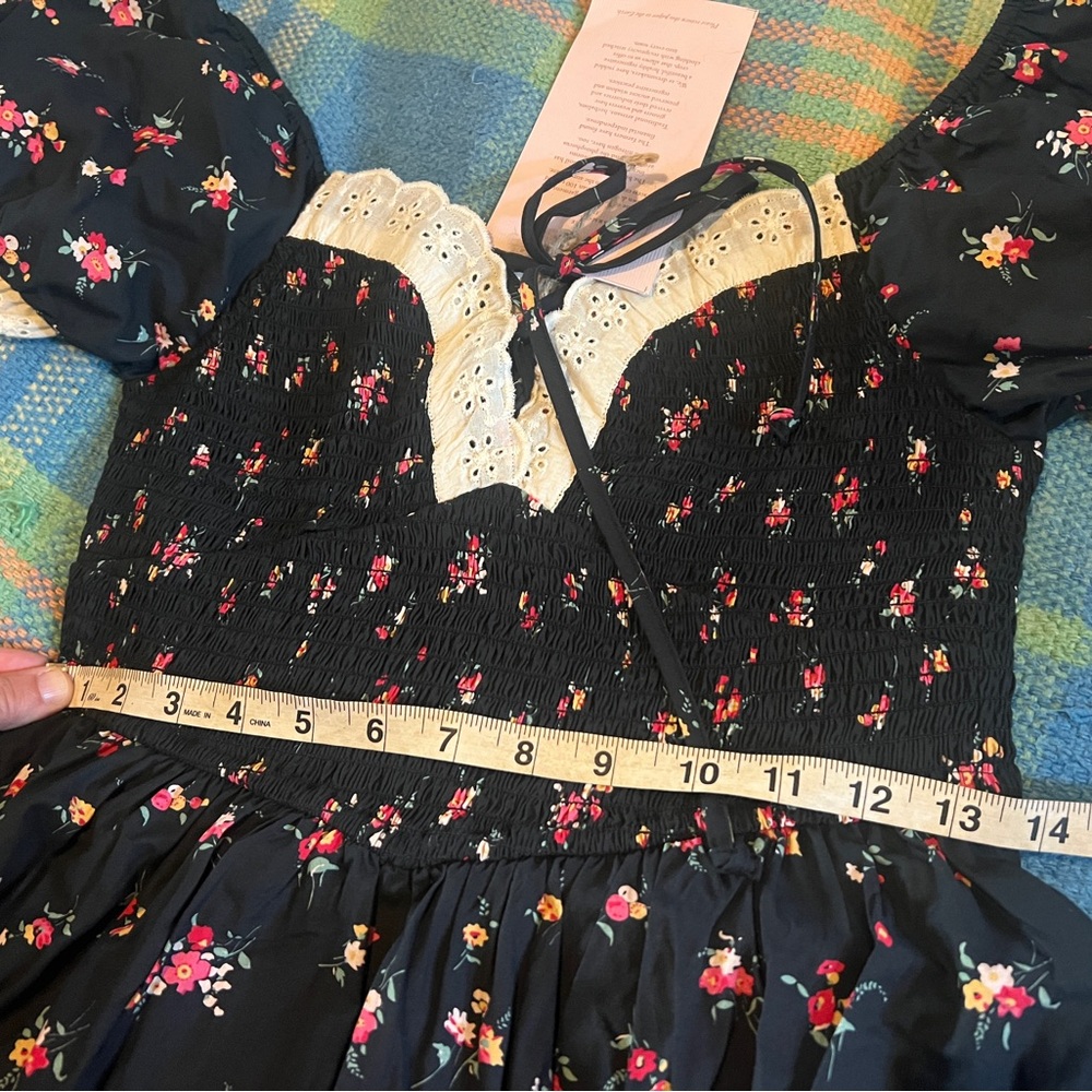 Measurements - Picture 2 of 4